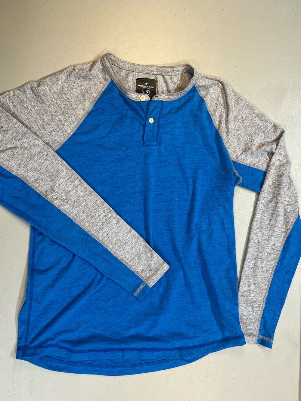 American Eagle Flex Henley Shirt Mens Medium Blue Gray Long Sleeve Casual
